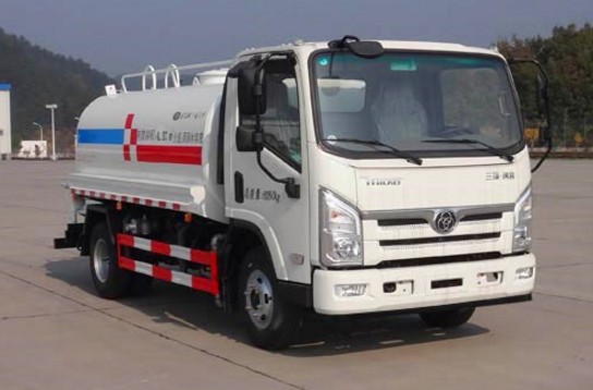 5方灑水車圖片_三環(huán)創(chuàng)客5噸綠化灑水車廠家價格