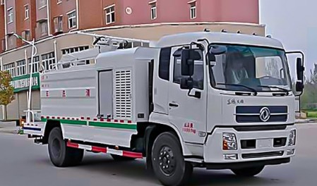 多功能灑水車_東風天錦太陽能光伏板清洗車