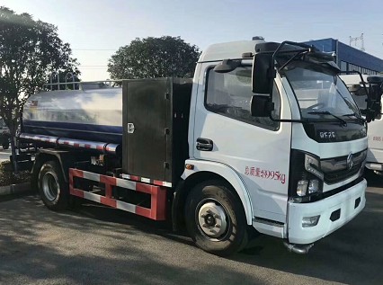 新能源小型灑水車(chē)_東風(fēng)凱普特5方純電動(dòng)小型灑水車(chē)